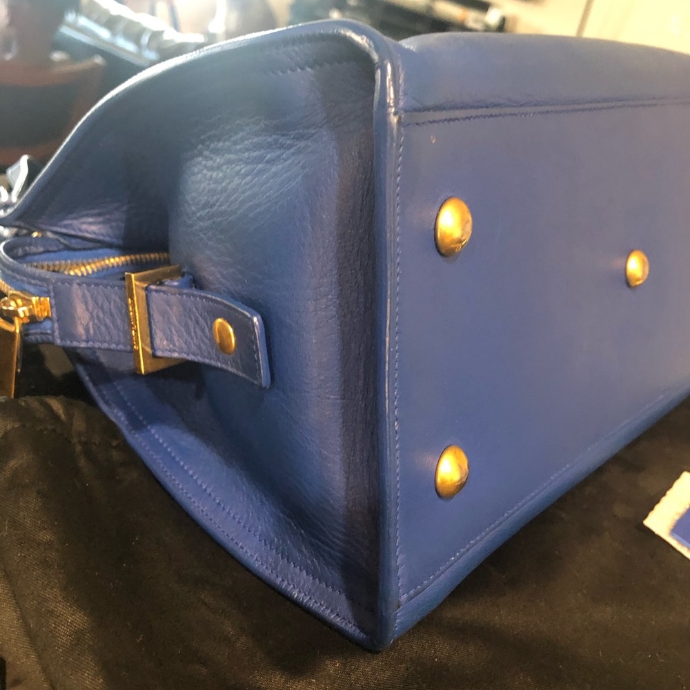 ⛔️SOLD🚫Saint Laurent Cabas ChYc Blue Leather BAG - Picture 7 of 8